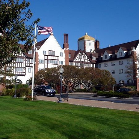 Montauk Manor Hotel Bagian luar foto The Inn at Gadsden's Point